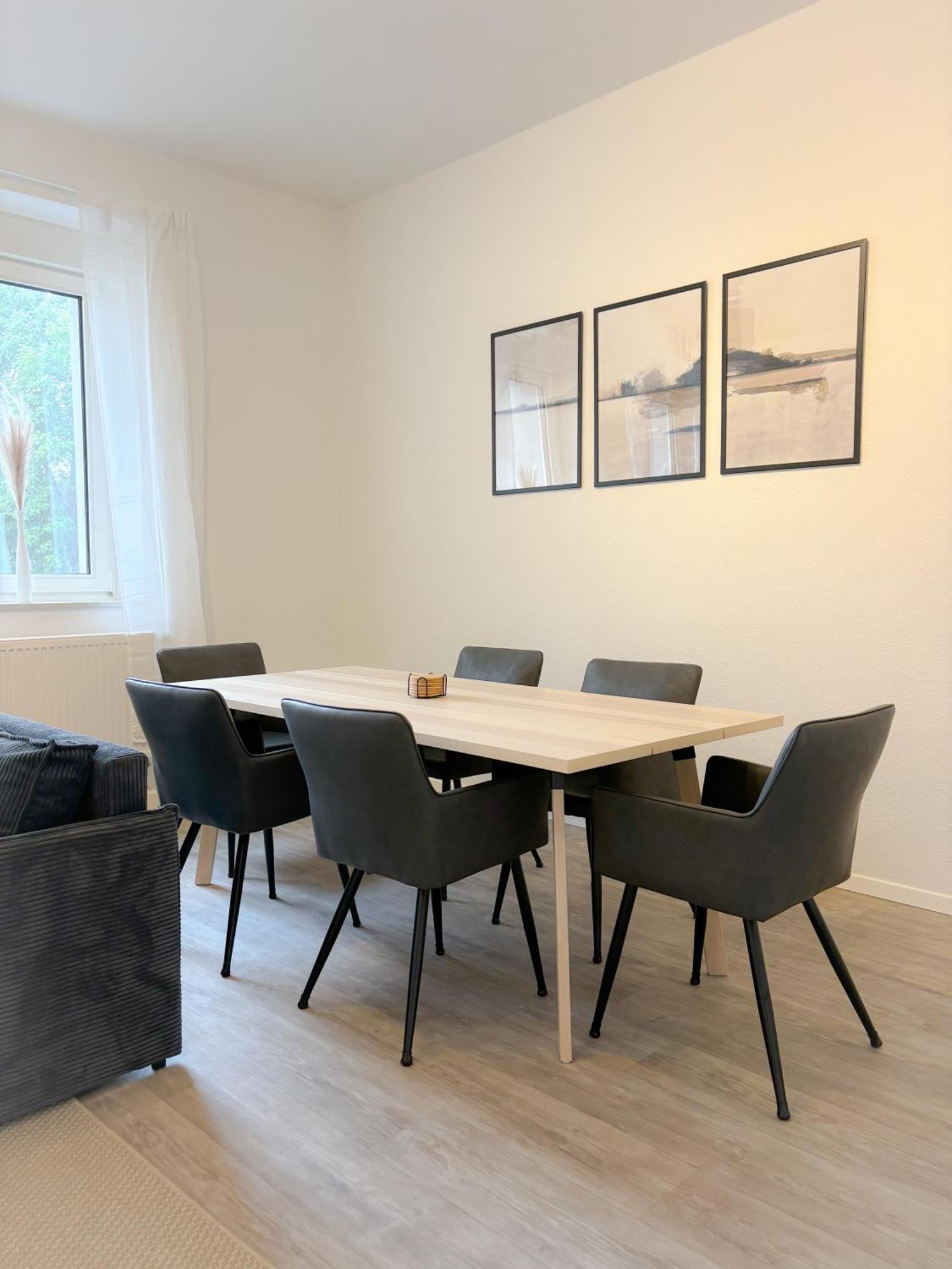 Helles City Apartment Fuer Familien & Gruppen 뉴울름 외부 사진