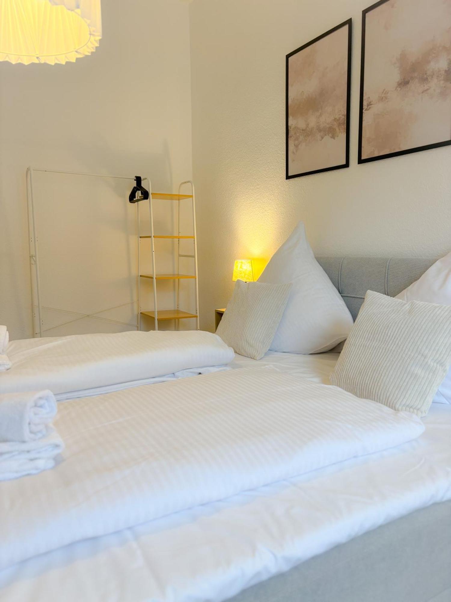 Helles City Apartment Fuer Familien & Gruppen 뉴울름 외부 사진