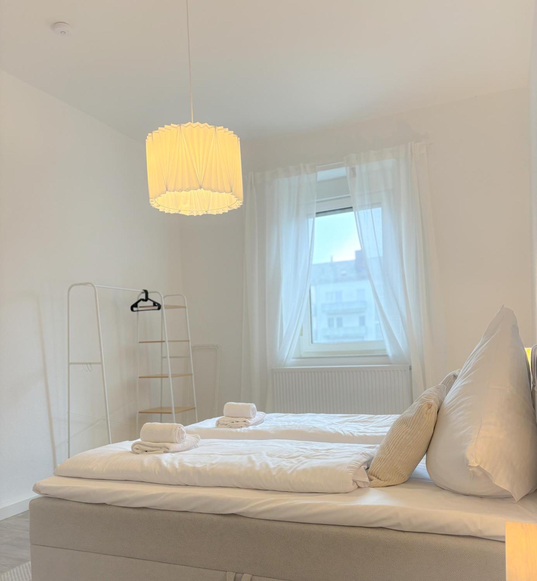 Helles City Apartment Fuer Familien & Gruppen 뉴울름 외부 사진